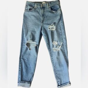Levi’s High Waisted Mom Jean